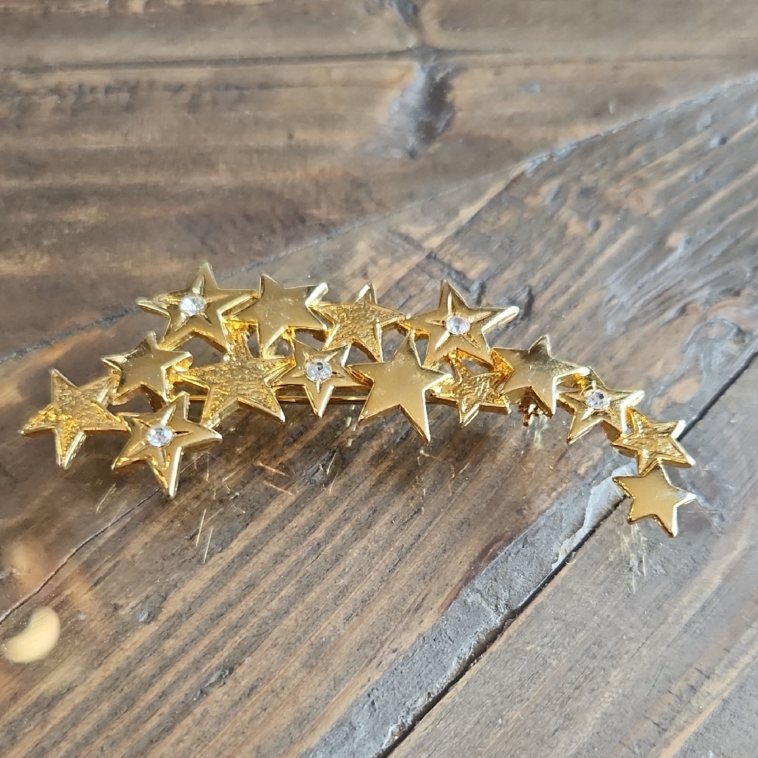 Jj Vintage Star Brooch With Rhinestones Shooting Stars